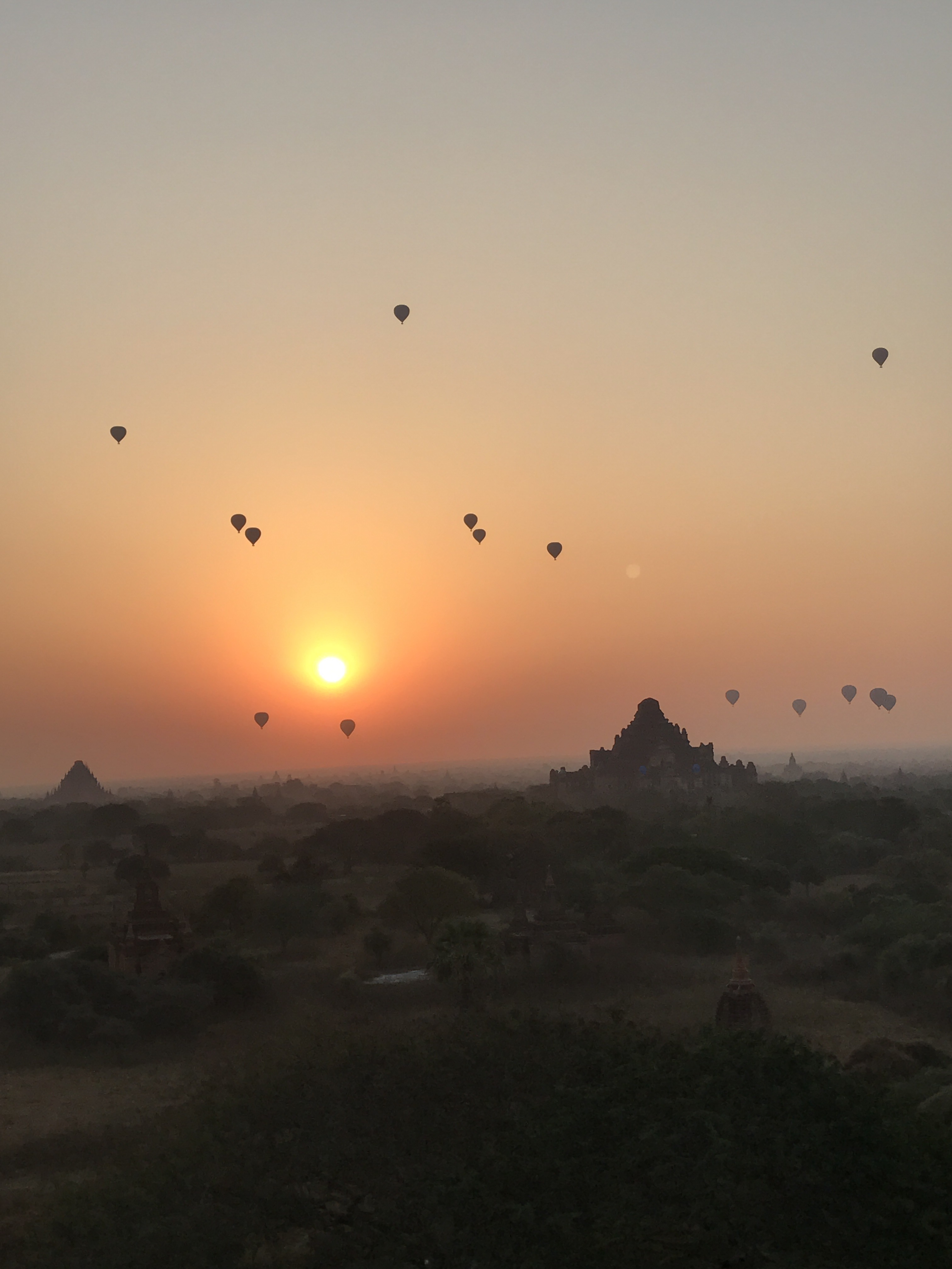 img 8774 1 Bagan : temples et couchers de soleil (et châtiments corporels)